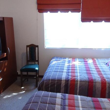 Hostal Los Avellanos Τεμούκο Εξωτερικό φωτογραφία