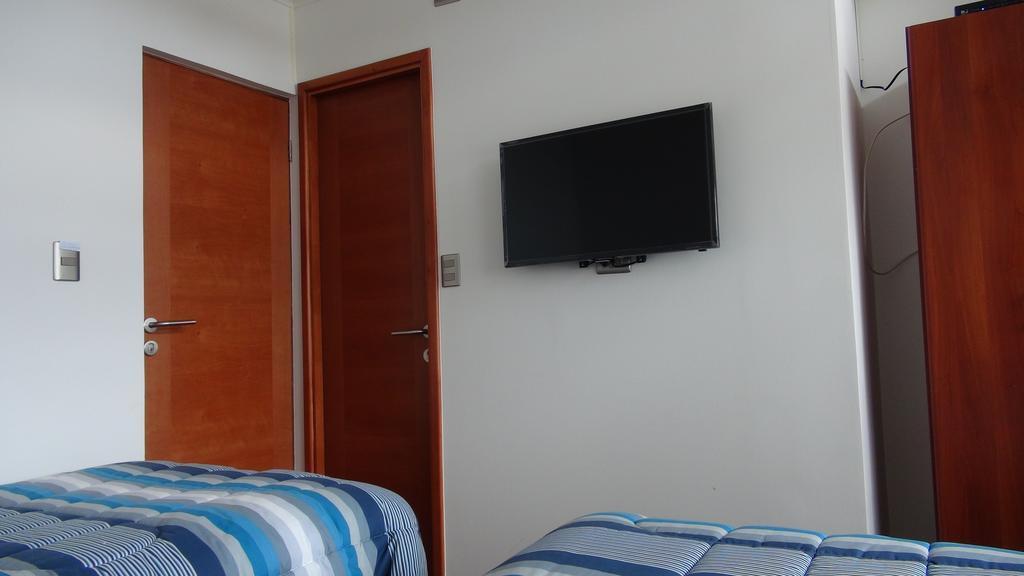 Hostal Los Avellanos Τεμούκο Δωμάτιο φωτογραφία